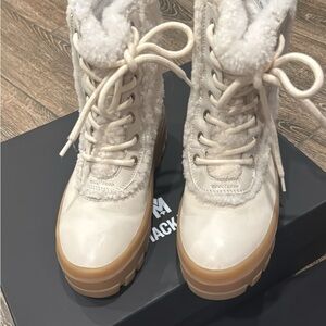 Women's Cream Winter Boots